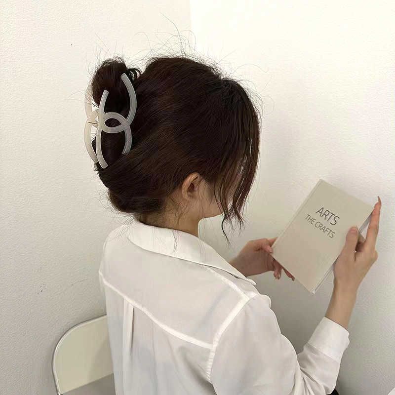 White Luxury Hair Clip