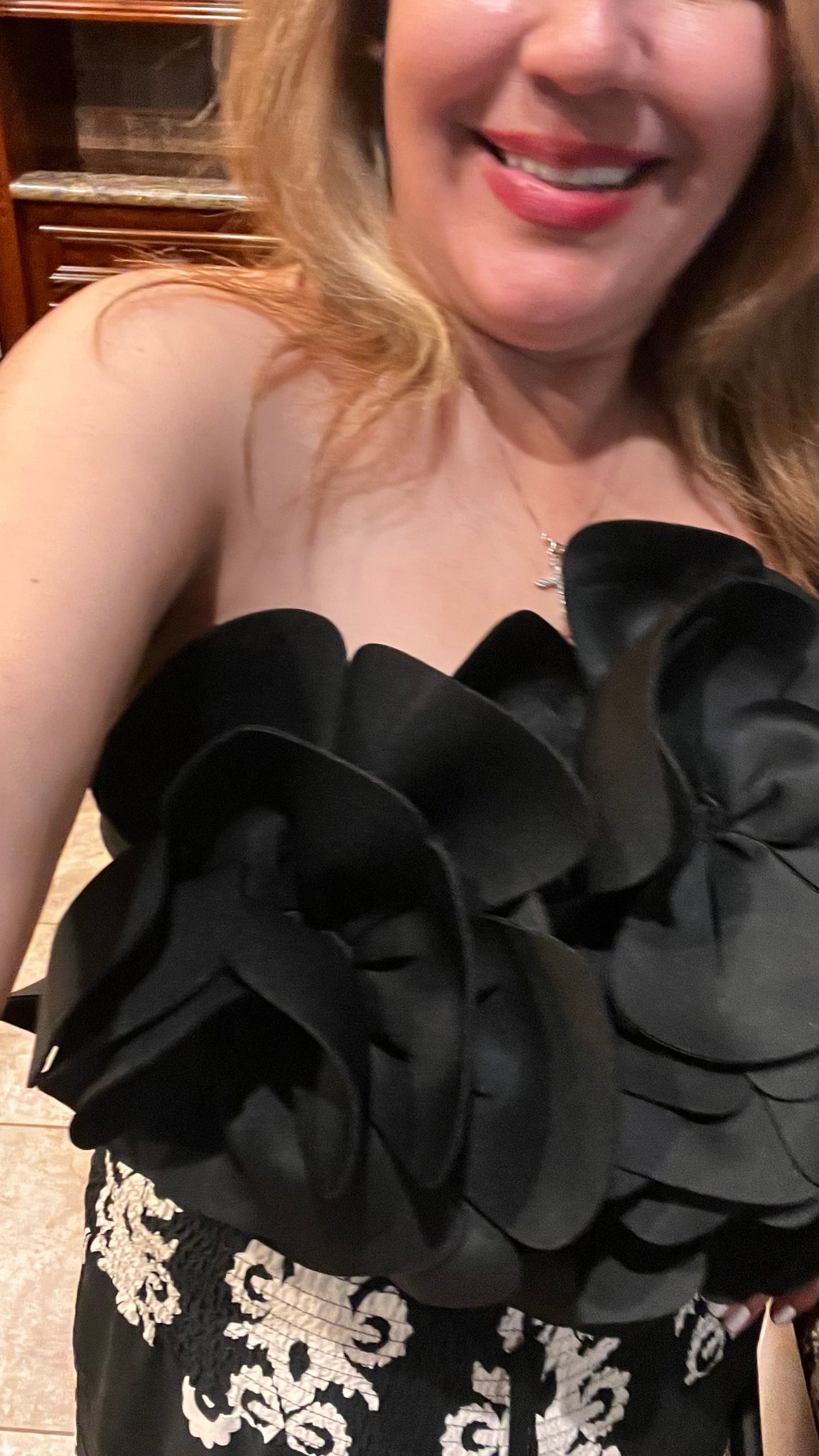 Noir Flower Top