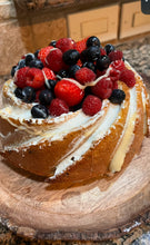 Load image into Gallery viewer, Ashley Strawberry Delight Cake
