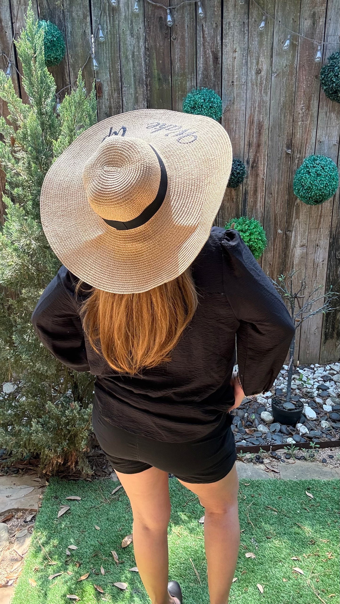 Lili Embroidered Top