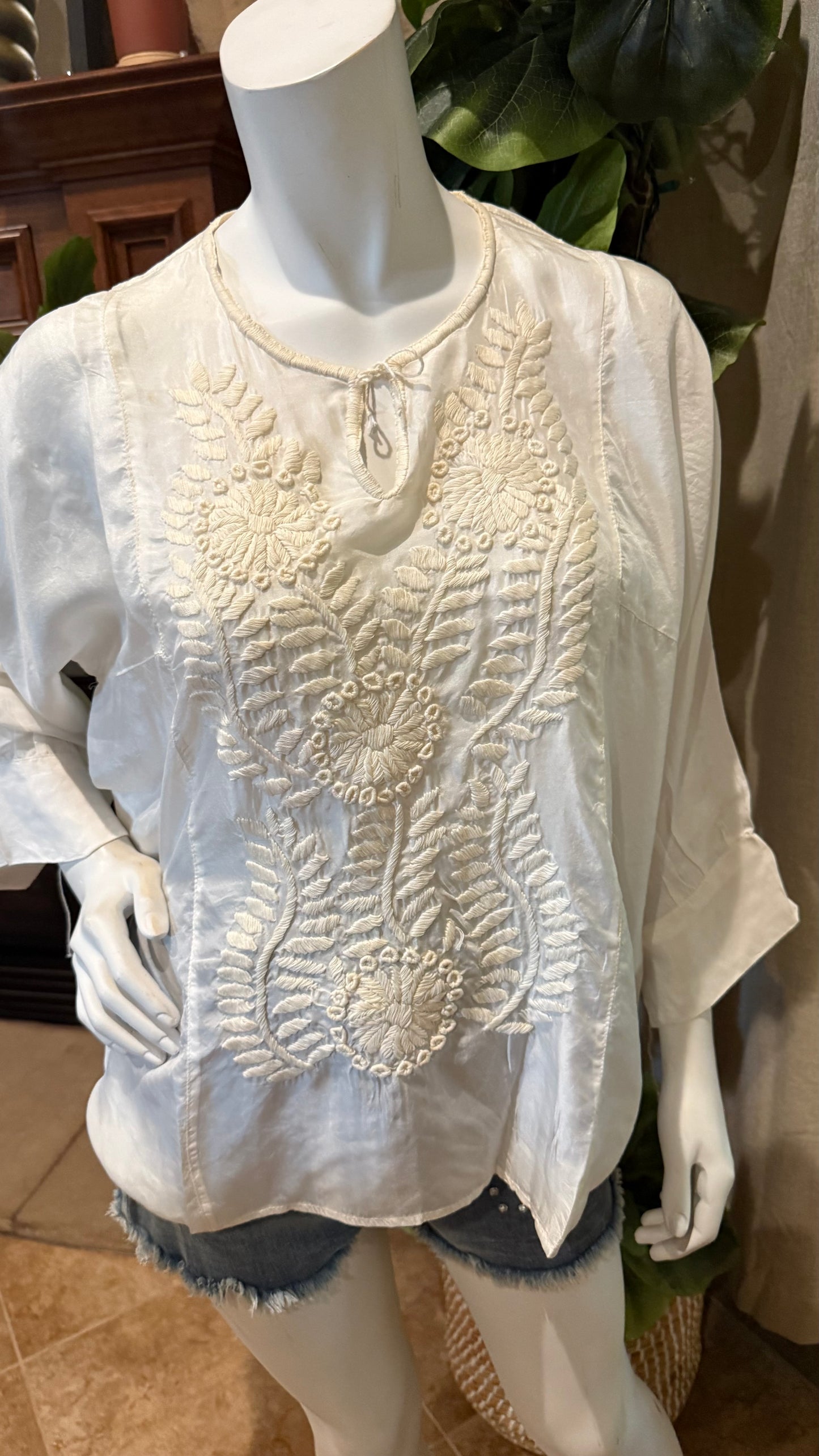 Carmen White Top
