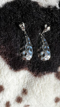 Load image into Gallery viewer, Silver Matted Drop Earrings
