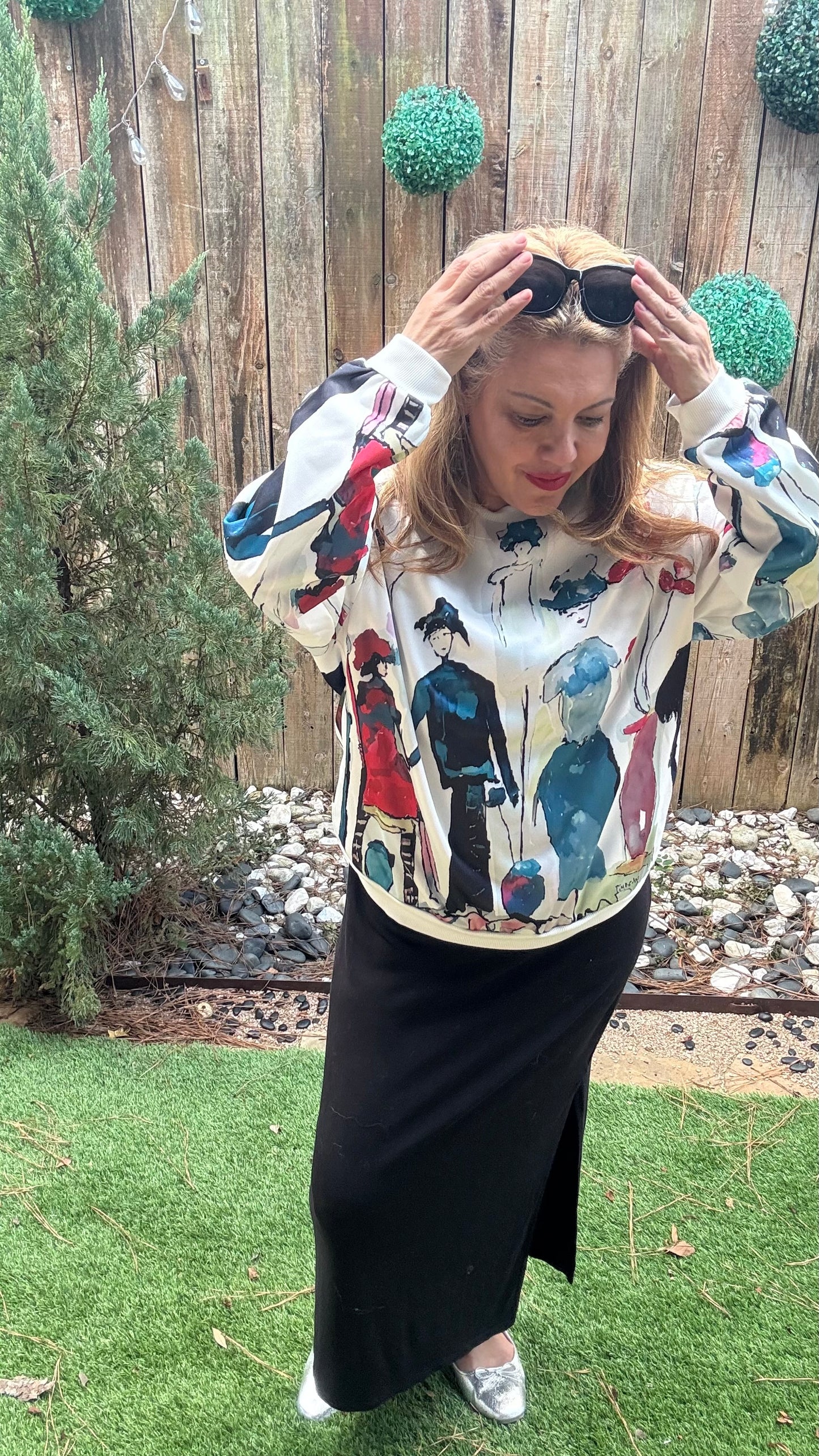 Parisian Lady sweat Top