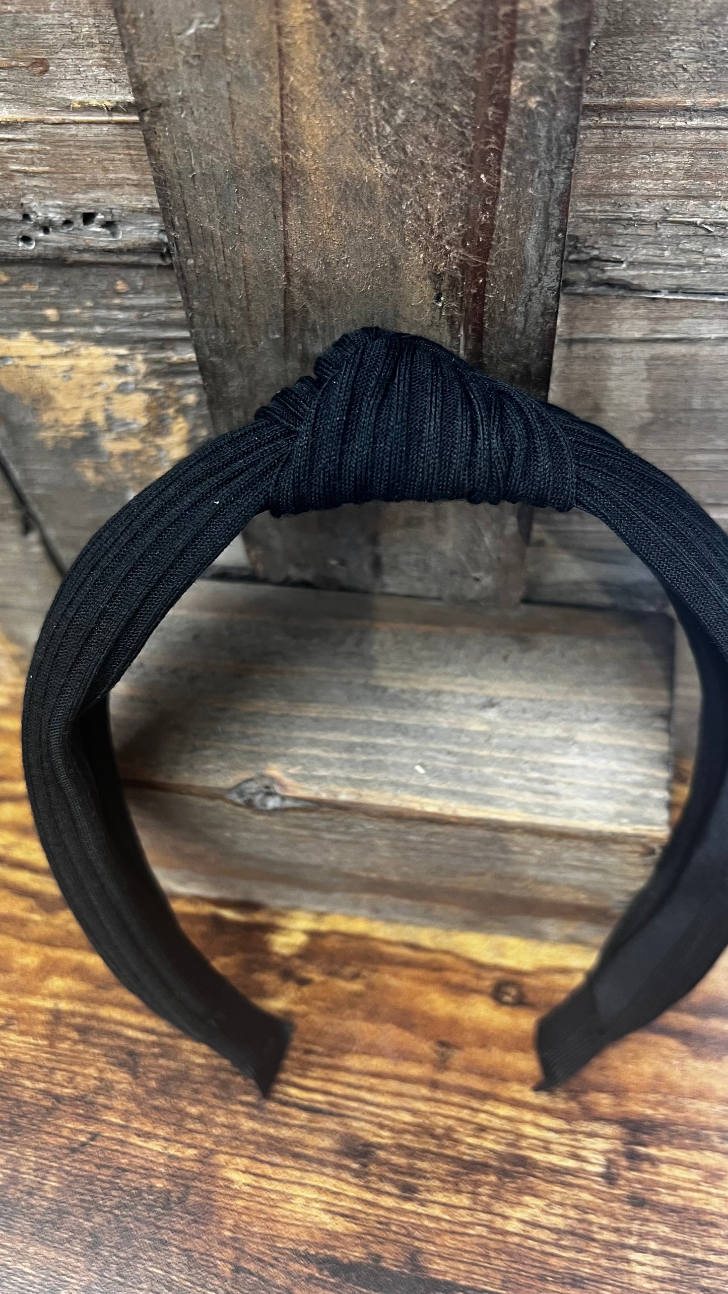 Black Ribbed Headband